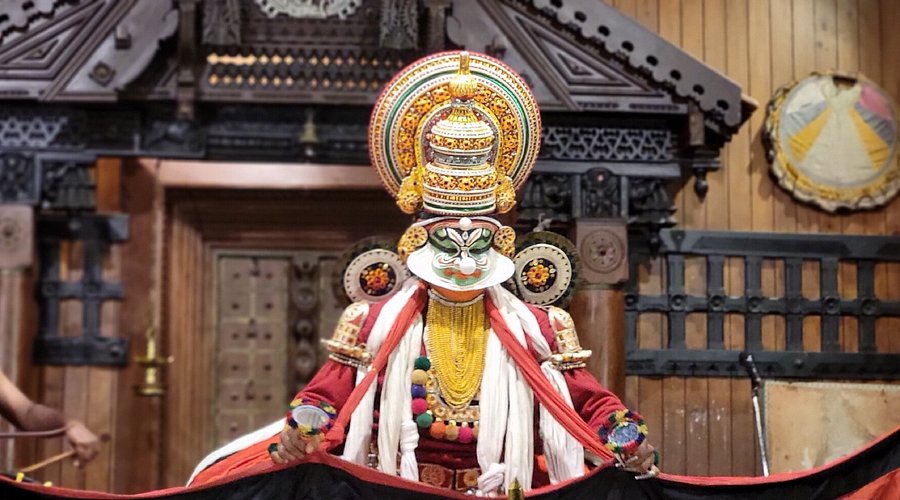 Great K V Kathakali Center Ernakulam  