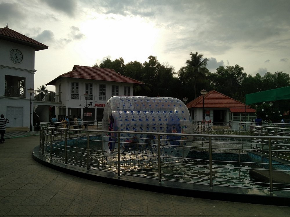 Thanneerchal Park raids Ernakulam